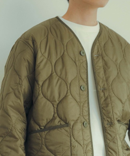 ITEMS URBANRESEARCH（アイテムズ アーバンリサーチ）の「瓢箪キルト 機能中綿 ライナージャケット（ダウンジャケット/コート・メンズ・カーキ/ブラック・MEDIUM/LARGE）」の15枚目の写真