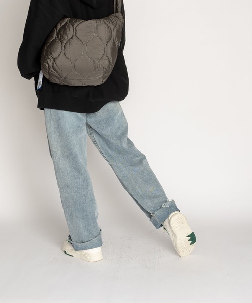 SVEC（シュベック）の「編み込みシューレース レースアップ ローカット 厚底スニーカー（スニーカー・レディース・ホワイト×レッド/ホワイト×グリーン/ホワイト×ブルー・35/36/37/38/39/40）」の14枚目の写真