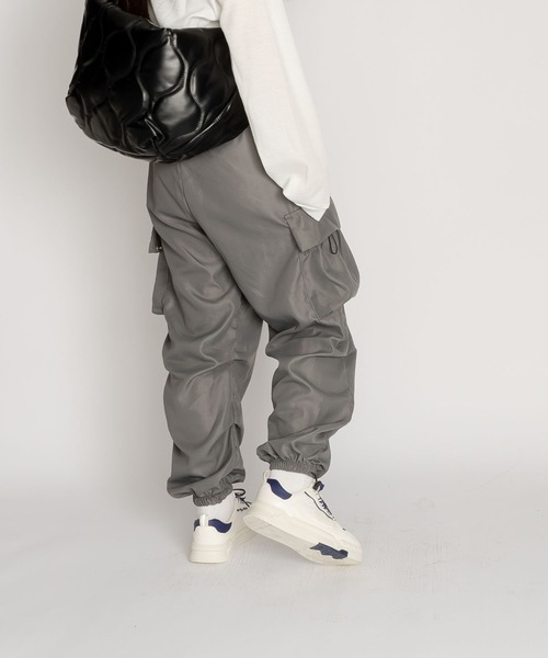 SVEC（シュベック）の「編み込みシューレース レースアップ ローカット 厚底スニーカー（スニーカー・レディース・ホワイト×レッド/ホワイト×グリーン/ホワイト×ブルー・35/36/37/38/39/40）」の19枚目の写真