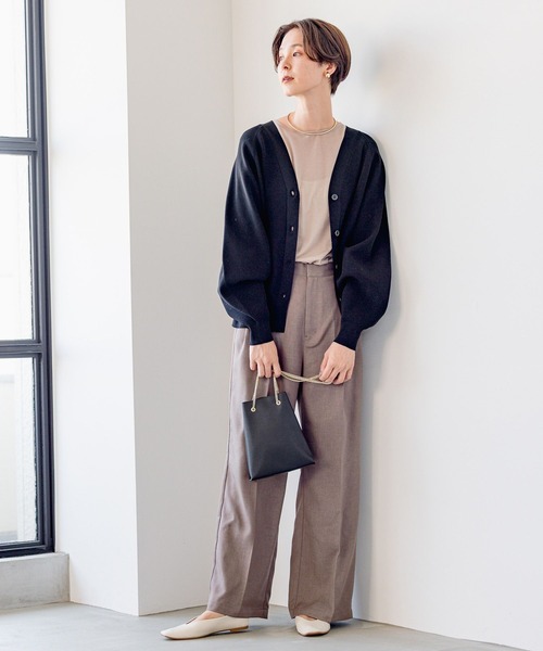 LEPSIM（レプシィム）の「シアークルーネック長袖Tシャツ　908505（Tシャツ/カットソー・レディース・モカ/チャコールグレー/オフホワイト/グレー・FREE）」の19枚目の写真