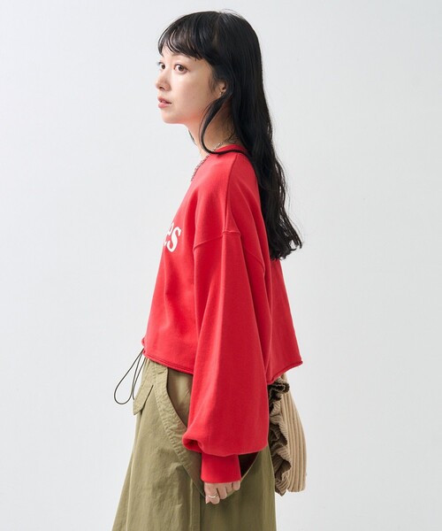 あこ　 新品未使用　ビアズリー　パフスリーブ　スウェット　花 新品未使用 ビアズリー パフスリーブ スウェット 花 - メルカリ