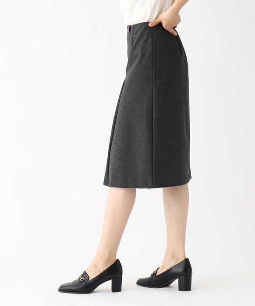 index（インデックス）の「セットアップ対応 ストレッチタイトスカート／DELEGANT【洗濯機洗い可／イージーアイロン】（スカート・レディース・ブラック/ブラック系1/ダークグレー/ブルー系その他・38/36/40/42）」の11枚目の写真