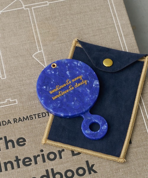 BIRTHDAY BAR（バースデイバー）の「アセチ コンパクトミラー（手鏡/メイクミラー・レディース・ブラウン/オレンジ/グリーン/アイボリー/ブラック/ブルー・フリー）」の5枚目の写真