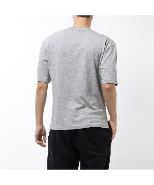 Reebok(リーボック)の「バスケットボール アート グラフィック Tシャツ / BB ATR GRAPHIC TEE(Tシャツ/カットソー・メンズ・ヘザーグレー/ブラック/ホワイト・X-SMALL/LARGE/X-LARGE/MEDIUM/SMALL/XX-LARGE)」の5枚目の写真