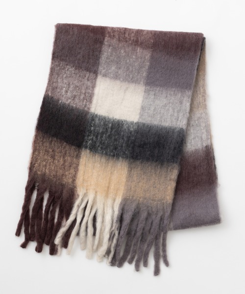 emonique（エモニーク）の「ボリューム フリンジ大判マフラー ブロックチェック ふわふわざっくり（マフラー・レディース・その他7/その他9/その他6/その他1/その他2/その他5/その他4/その他8/その他3/その他10・FREE）」の12枚目の写真