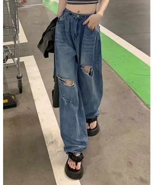 kirakiraShop(キラキラショップ)の「セミワイドクラッシュデニムパンツ(デニムパンツ・レディース・ブラック/ブルー・M/L/S)」の3枚目の写真