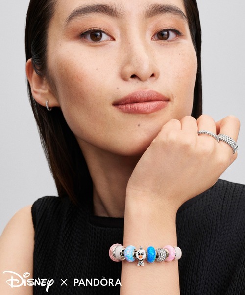 スパークリング ハギー フープ シルバー ピアス（ピアス（両耳用