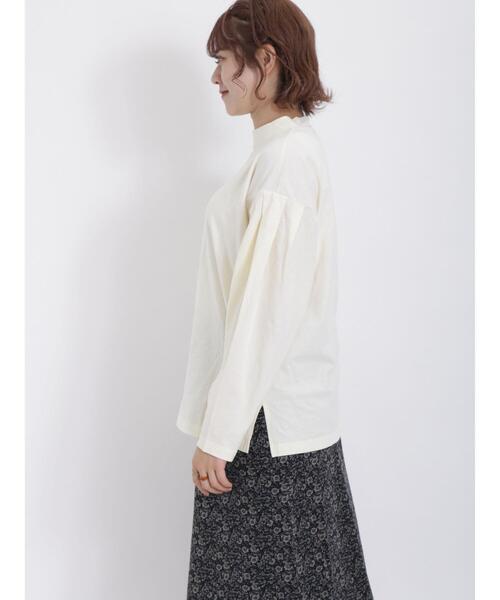Samansa Mos2（サマンサ モスモス）の「【保湿】しっとり袖山タックハイネックTシャツ（Tシャツ/カットソー・レディース・オフホワイト/モカ/チャコールグレー・F）」の19枚目の写真