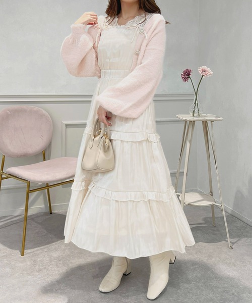 apres jour(アプレジュール)の「シャイニークロスキャミワンピース【ZOZOTOWN限定アイテム】(ワンピース・レディース・ブラック/サックスブルー/アイボリー・X-LARGE/フリー)」の2枚目の写真