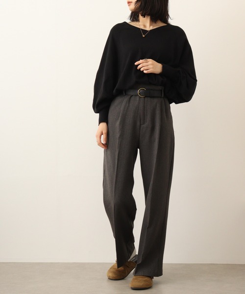 atONE（アットワン）の「atONE Vネックドルマン綿ニット プルオーバー セーター（ニット/セーター・レディース・ダークグリーン/グレイッシュベージュ/ブルー/杢グレー/ブラック/ネイビー/バーガンディー/ホワイト/マスタード・LL～3L/4L～5L/M～Ｌ）」の14枚目の写真