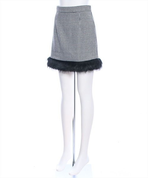 clear（クリア）の「裾ファーミニスカート（スカート・レディース・ブラック系その他/ブラック・M/S）」の3枚目の写真