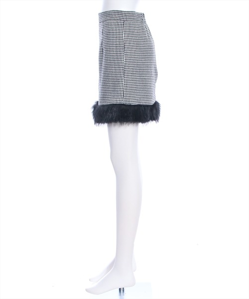 clear（クリア）の「裾ファーミニスカート（スカート・レディース・ブラック系その他/ブラック・M/S）」の4枚目の写真