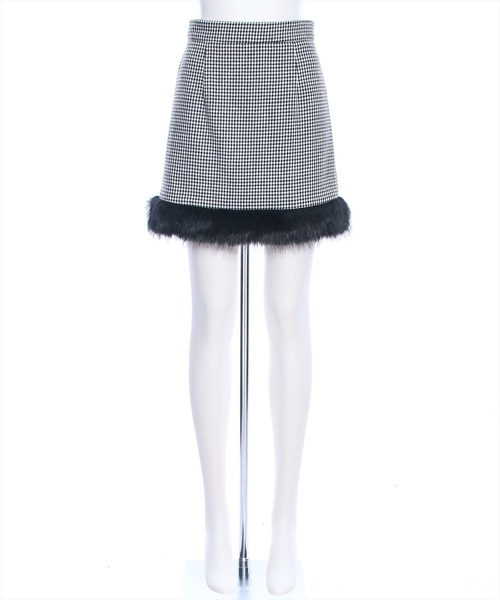 clear（クリア）の「裾ファーミニスカート（スカート・レディース・ブラック系その他/ブラック・M/S）」の14枚目の写真