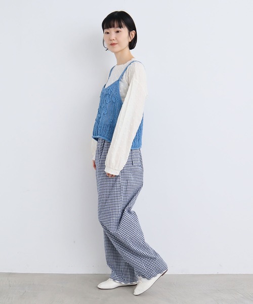 l'atelier du savon（アトリエドサボン）の「●透かし編み　お花のニットキャミ（ベスト・レディース・ホワイト/サックスブルー/ブラック・FREE）」の16枚目の写真