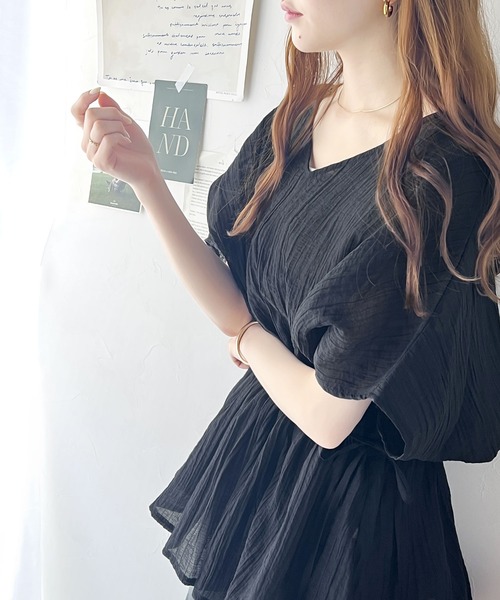 classicalelf（クラシカルエルフ）の「凹凸のあるシアー素材が華やか。前後2way  Xラインギャザーボリュームブラウス（シャツ/ブラウス・レディース・ベージュ/ブラック/アイボリー/ピンクベージュ・LARGE/MEDIUM/SMALL/X-LARGE）」の19枚目の写真