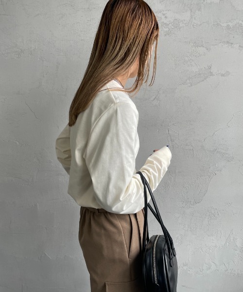 FRED PERRY（フレッドペリー）の「[FRED PERRY/フレッドペリー] ツインティップライン ワンポイントロゴ刺繍ロンT（Tシャツ/カットソー・レディース・ブラック/オートミール/キナリ/ネイビー・S/M/L）」の14枚目の写真