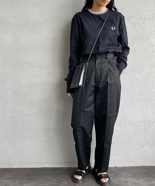 FRED PERRY フレッドペリー テープ ロゴ刺繍 ロンT 新品タグ付き M FRED PERRY tシャツ 「FRED PERRY/フレッドペリー」 トラック