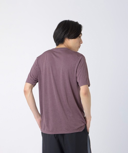 NEW BALANCE(ニューバランス)の「Athletics ショートスリーブTシャツ(Tシャツ/カットソー・メンズ・ブラック/ライトブルー/モカ/ネイビー/ライトグレー・SMALL/MEDIUM/LARGE/X-LARGE)」の10枚目の写真