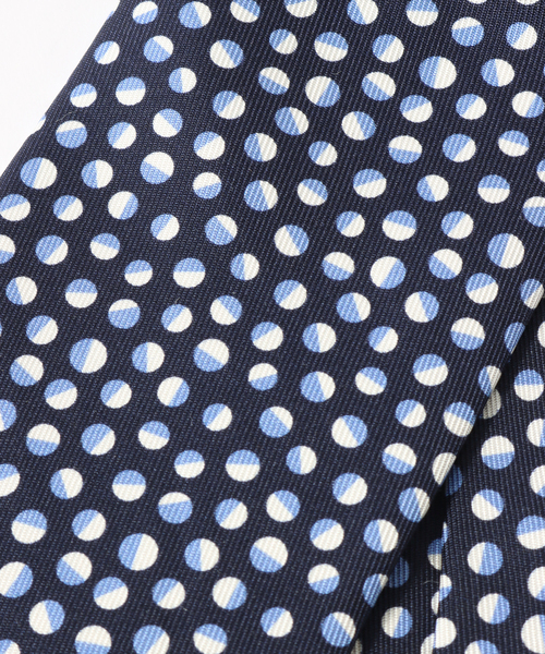 EDIFICE（エディフィス）の「AX IMP プリントタイ（ネクタイ・メンズ・コバルトブルー/ダークブルー/クリアブルー・FREE）」の9枚目の写真