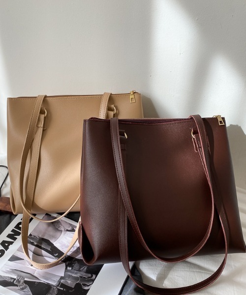 Per sist ence（パーシエンス）の「フェイクレザーシンプルA4トートバッグ（トートバッグ・レディース・ブラック/ダークブラウン/キャメル/ベージュ・FREE）」の8枚目の写真