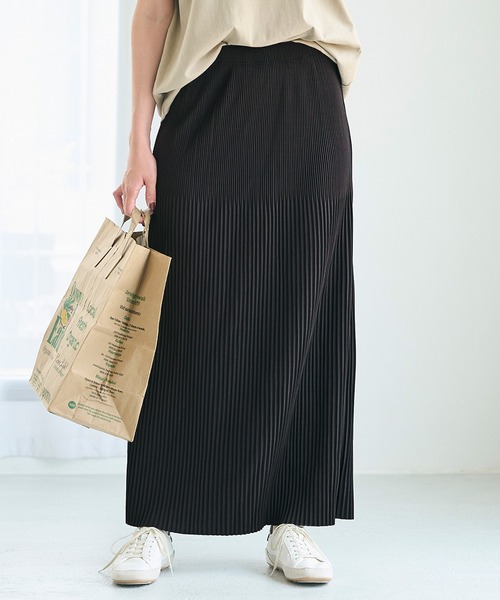 coca（coca）（コカ）の「ランダムリブIラインロングスカート（スカート・レディース・アイボリー/ブラック/ホワイト/レッド/チャコール/ブラウン/ネイビー/ワイン/ライトベージュ/ライトブルー/ピンク・ONE SIZE/L/S/M）」の5枚目の写真