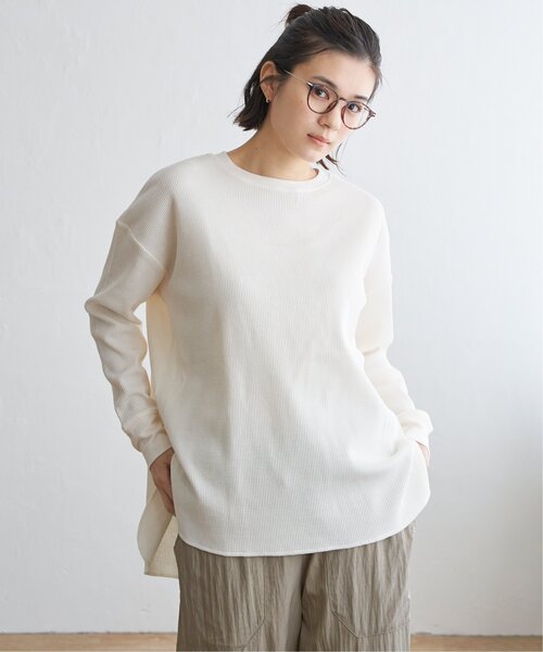 LBC(エルビーシー)の「ワッフルゆるプルオーバー(Tシャツ/カットソー・レディース・オフホワイト/チャコールグレー/その他7・M)」の2枚目の写真