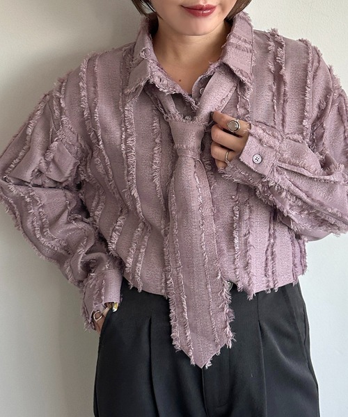 apres jour mignon(アプレジュールミニョン)の「ジャガードネクタイセットクロップドシャツ【ZOZOTOWN限定アイテム】(シャツ/ブラウス・レディース・アイボリー/ライトパープル/ブラック・フリー/X-LARGE)」の1枚目の写真