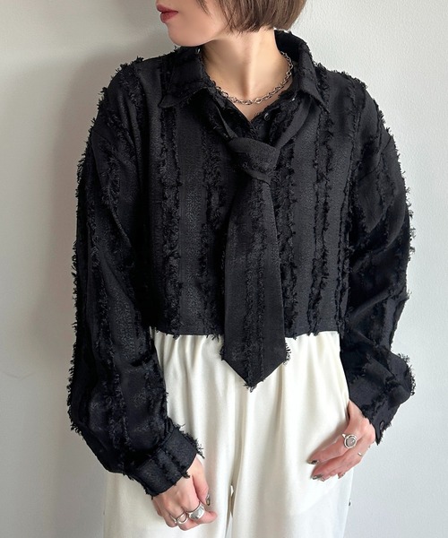 apres jour mignon(アプレジュールミニョン)の「ジャガードネクタイセットクロップドシャツ【ZOZOTOWN限定アイテム】(シャツ/ブラウス・レディース・アイボリー/ライトパープル/ブラック・フリー/X-LARGE)」の12枚目の写真