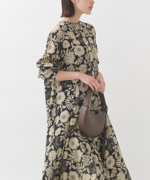 セール】レーヨンバンドカラー裾フレアワンピース（ワンピース