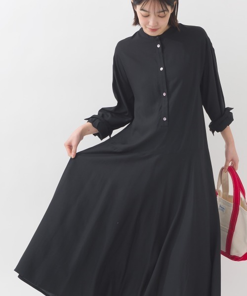 レーヨンバンドカラー裾フレアワンピース（ワンピース）｜OMNES