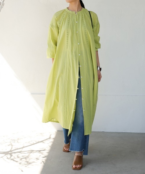 Bou Jeloud（ブージュルード）の「シアサッカーレース切替ワンピース（ワンピース・レディース・ブラック/グレイッシュベージュ/ライム・38）」の4枚目の写真