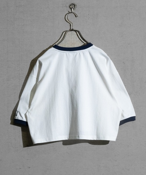 JOHN'S CLOSET(ジョンズクローゼット)の「【t】〔STARTER BLACK LABEL〕ショート丈 ラグラン/リンガー 半袖 プリントTシャツ(Tシャツ/カットソー・レディース・ブラック系1/ホワイト系4/ホワイト系1/アイボリー/ホワイト系2/チャコールグレー/ホワイト系3/クリーム・LARGE/MEDIUM)」の13枚目の写真
