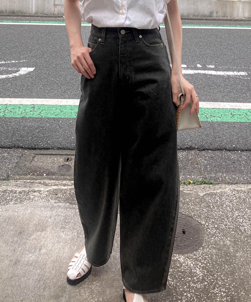 台湾発【STUDIO DOE】コクーンシルエット デニムパンツ 台湾発【STUDIO DOE】コクーンシルエット デニムパンツ (STUDIO