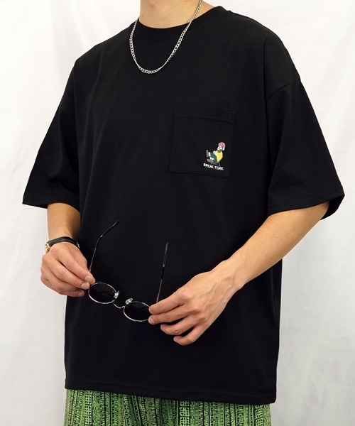 BAYBLO(ベイブロ)の「(GV)ユニセックス bearded man 刺繍Tシャツ(Tシャツ/カットソー・メンズ・ブルー/ホワイト系その他2/ブラック/ホワイト/モカ/スミクロ・M/L/LL)」の3枚目の写真