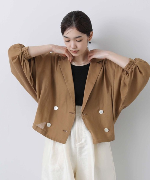 Gready Brilliant(グレディブリリアン)の「綿シフォンショートジャケット(テーラードジャケット・レディース・キャメル/ブラック/ネイビー・38)」の8枚目の写真