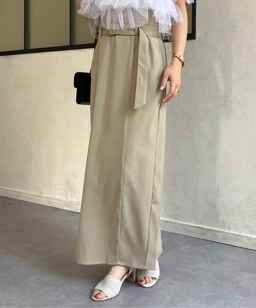 Thevon(ゼボン)の「ベルト付きハイウエストナロースカート(スカート・レディース・イエロー/ブラック/グレイッシュベージュ/グレー・FREE)」の7枚目の写真