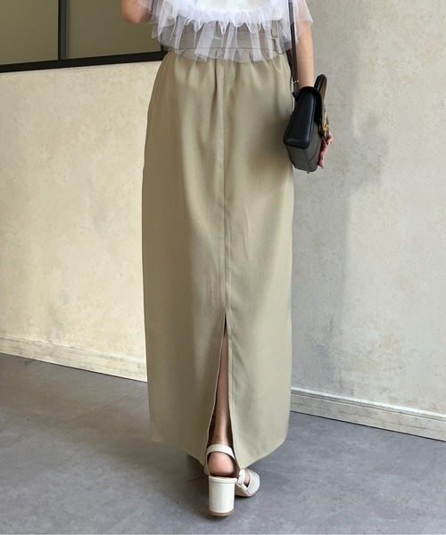 Thevon(ゼボン)の「ベルト付きハイウエストナロースカート(スカート・レディース・イエロー/ブラック/グレイッシュベージュ/グレー・FREE)」の8枚目の写真