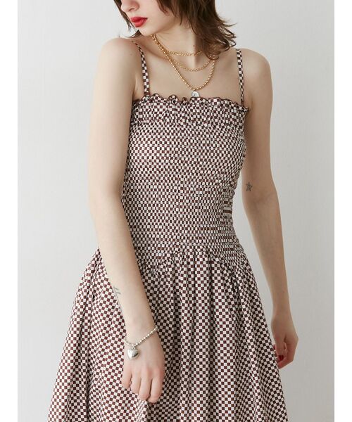 jouetie（ジュエティ）の「バックリボンベアワンピース【キャミワンピース】（ワンピース・レディース・ブラウン/ブルー/ブラック・MEDIUM）」の19枚目の写真