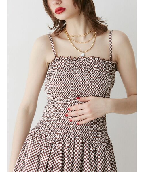 jouetie（ジュエティ）の「バックリボンベアワンピース【キャミワンピース】（ワンピース・レディース・ブラウン/ブルー/ブラック・MEDIUM）」の21枚目の写真