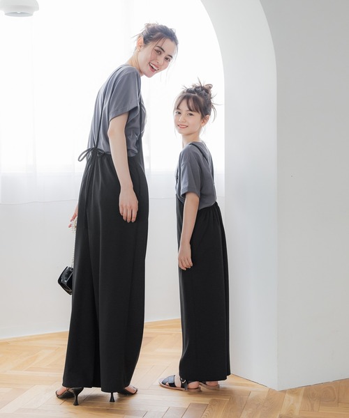 coca(coca)(コカ)の「キッズ 親子お揃いカットジョーゼットサロペットパンツ(サロペット/オーバーオール・キッズ・カーキ/ブラック・140/130/120)」の5枚目の写真
