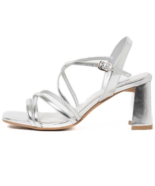 R&E（アールアンドイー）の「【R&E】ナローコードクロスストラップヒールサンダル（サンダル・レディース・ゴールド/シルバー/ホワイト/ブラック・S/LL/L/M）」の9枚目の写真