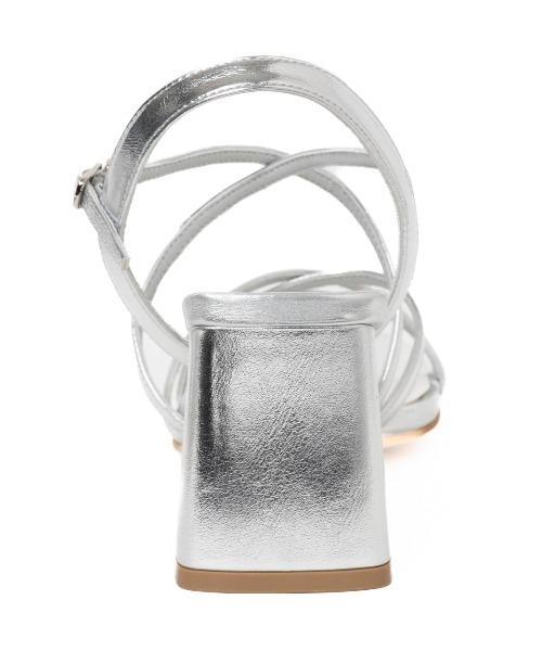 R&E（アールアンドイー）の「【R&E】ナローコードクロスストラップヒールサンダル（サンダル・レディース・ゴールド/シルバー/ホワイト/ブラック・S/LL/L/M）」の10枚目の写真