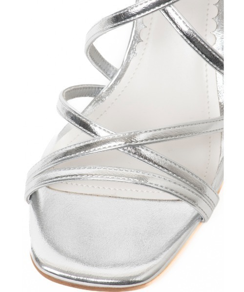 R&E（アールアンドイー）の「【R&E】ナローコードクロスストラップヒールサンダル（サンダル・レディース・ゴールド/シルバー/ホワイト/ブラック・S/LL/L/M）」の12枚目の写真