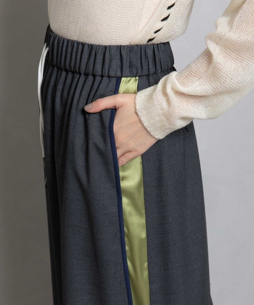 MARECHAL TERRE(マルシャルテル)の「ラインスカート(スカート・レディース・チャコールグレー/ネイビー系/ブラック/グレー系その他・MEDIUM)」の16枚目の写真