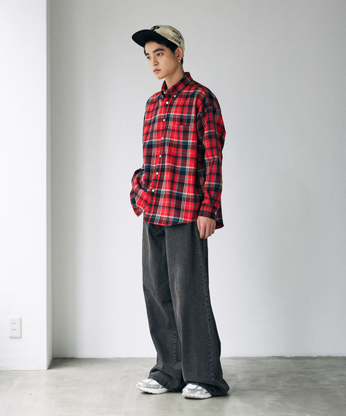 JOURNAL STANDARD（ジャーナルスタンダード）の「WEB限定 ルーズバギー トッピングデニム（デニムパンツ・メンズ・コバルトブルー/ブラック/ブルー系その他・SMALL/MEDIUM/LARGE）」の5枚目の写真