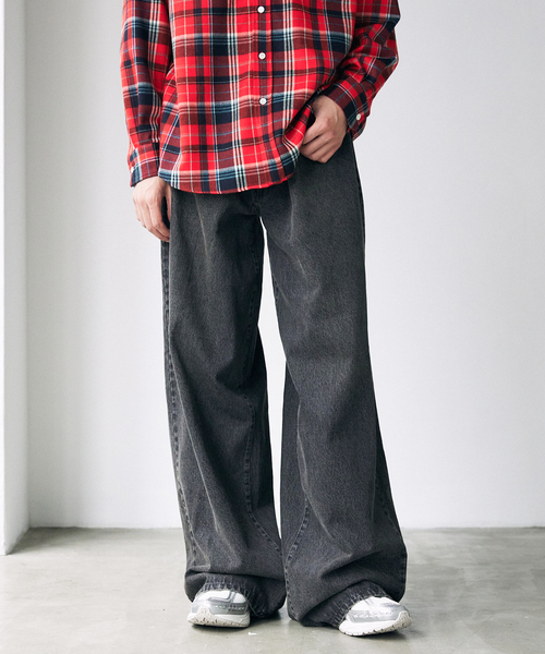 JOURNAL STANDARD（ジャーナルスタンダード）の「WEB限定 ルーズバギー トッピングデニム（デニムパンツ・メンズ・コバルトブルー/ブラック/ブルー系その他・SMALL/MEDIUM/LARGE）」の7枚目の写真