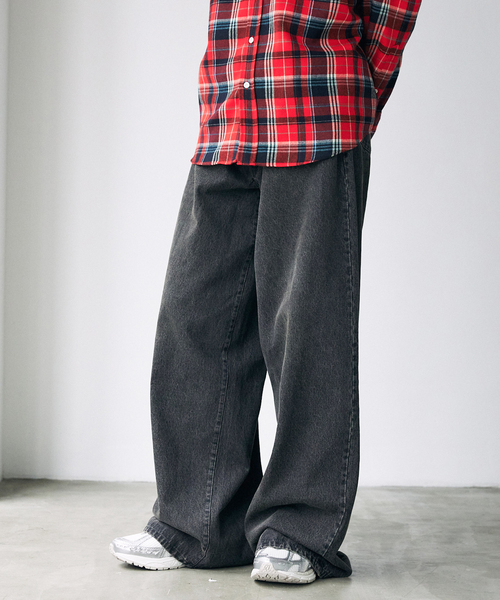 JOURNAL STANDARD（ジャーナルスタンダード）の「WEB限定 ルーズバギー トッピングデニム（デニムパンツ・メンズ・コバルトブルー/ブラック/ブルー系その他・SMALL/MEDIUM/LARGE）」の8枚目の写真