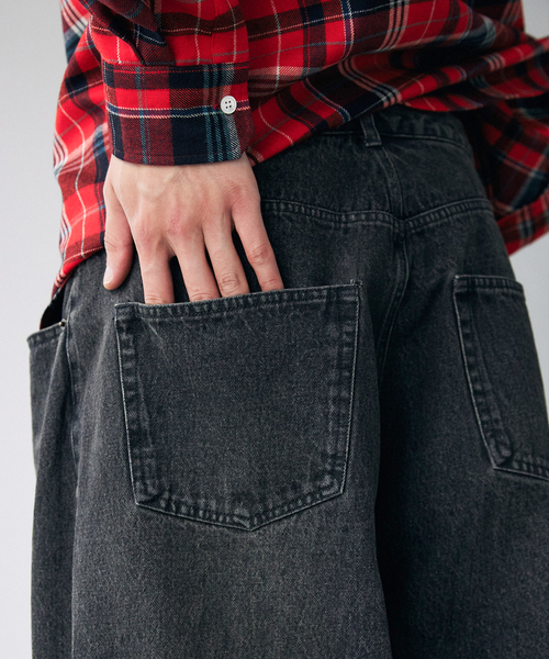 JOURNAL STANDARD（ジャーナルスタンダード）の「WEB限定 ルーズバギー トッピングデニム（デニムパンツ・メンズ・コバルトブルー/ブラック/ブルー系その他・SMALL/MEDIUM/LARGE）」の12枚目の写真