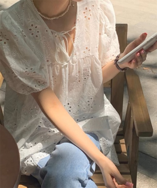 Ritzy(リッツィー)の「パフスリーブ レース 半袖チュニックワンピース(チュニック・レディース・ホワイト・M/L/XL)」の10枚目の写真