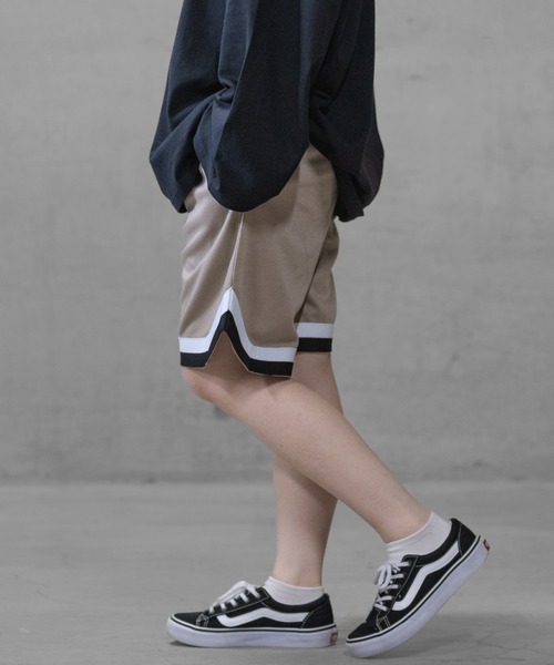 JOHN'S CLOSET（ジョンズクローゼット）の「【40I】ライン切替 スウェット イージー ハーフパンツ ショートパンツ（スウェットパンツ・メンズ・グレー/ベージュ/ブラック・MEDIUM/LARGE/X-LARGE）」の15枚目の写真